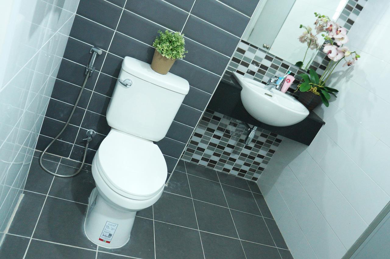 In Clover Bangsaen Exteriör bild